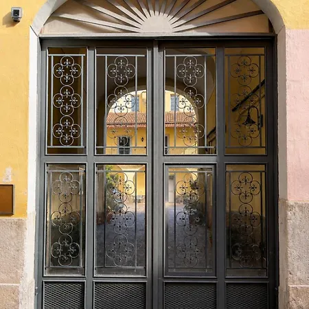 Interno Corte - A 5 Min Dalla Reggia Con Parking Caserte