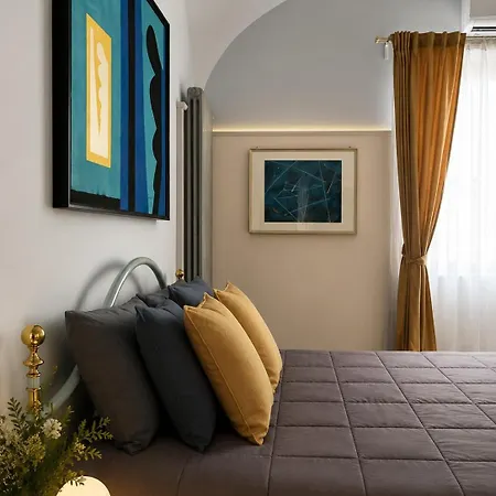 Interno Corte - A 5 Min Dalla Reggia Con Parking Caserta